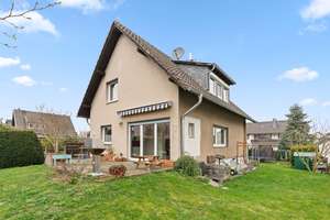 Neuer Preis! Geschmackvoll saniertes Einfamilienhaus mit Traumgarten in Rheinbacher Toplage – Die vollständige Adresse der Immobilie erhältst du vom Anbieter., 53359 Rheinbach – Vorschaubild 35