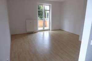 Das ist ja ne Hübsche! - 2-Raum mit Balkon und Laminat in toller Lage – Frühlichtweg 1, 9127 Gablenz, Chemnitz – Vorschaubild 3