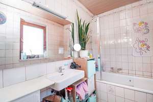 Familienparadies in Glauchau: Freistehendes Einfamilienhaus mit Garten – Die vollständige Adresse der Immobilie erhältst du vom Anbieter., 8371 Glauchau – Vorschaubild 15