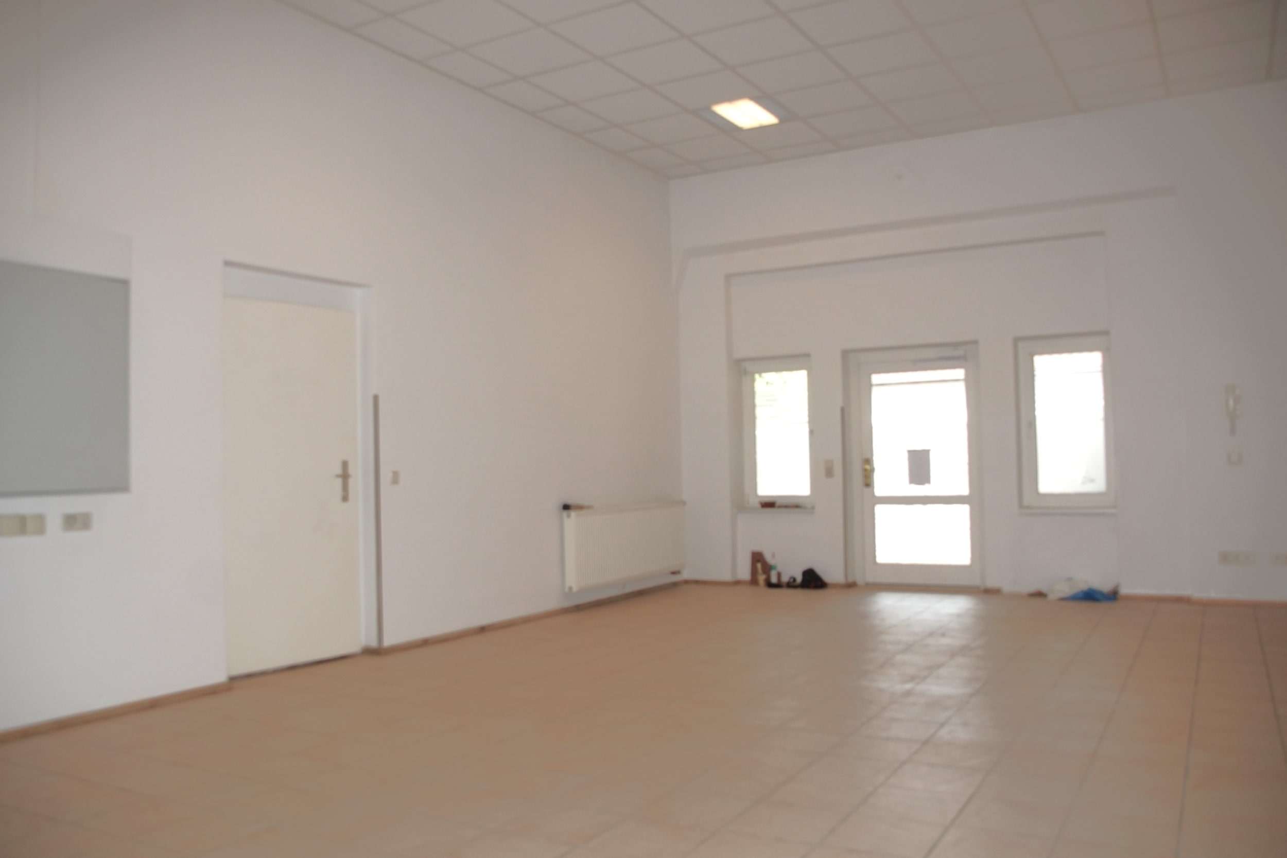 Loftartig wohnen in ehemaligem Gewerbe, Burgenlandkreis – Bild 4