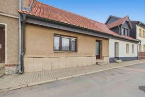 Solides Einfamilienhaus in ruhiger Lage von Harzgerode – Die vollständige Adresse der Immobilie erhältst du vom Anbieter., 6493 Harzgerode – Vorschaubild 2