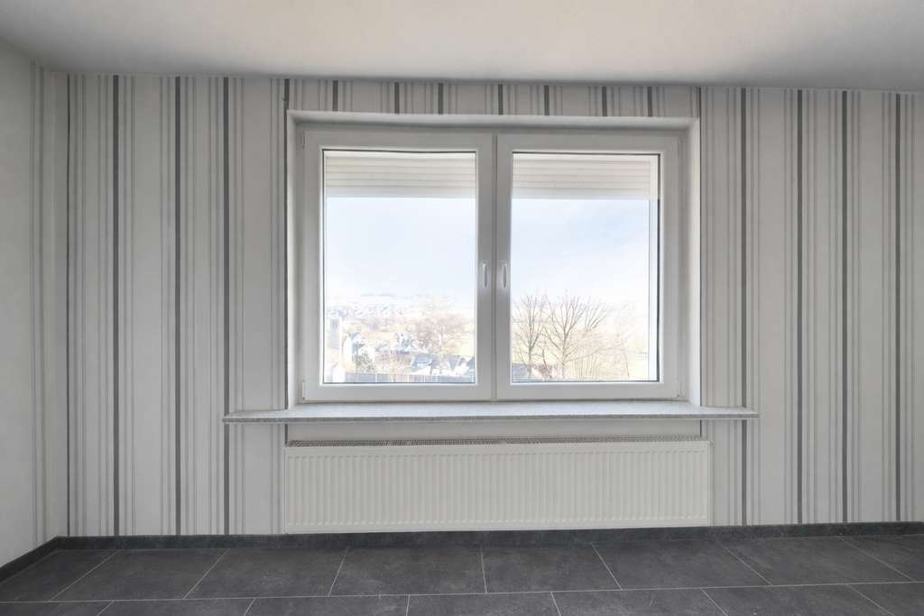 Immobilie in Petersberg - Vielseitige Doppelhaushälfte mit zwei Wohneinheiten, großem Grundstück in Petersberg OT Steinau - Bild 4