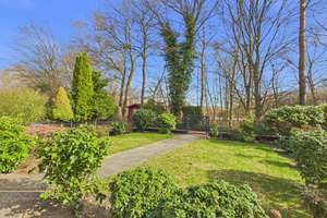 Bremen-Kirchhuchting • Top saniertes Reihenbungalow mit Garage – Die vollständige Adresse der Immobilie erhältst du vom Anbieter., 28259 Kirchhuchting, Bremen – Vorschaubild 3