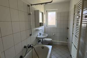 Helle 3-Zimmer-Wohnung mit Balkon und Wohlfühlcharakter in Gebhardshagen – Burgwall 22, 38229 Gebhardshagen, Salzgitter – Vorschaubild 6