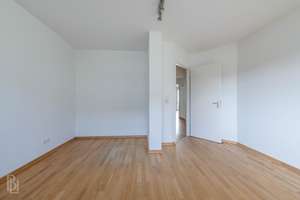 Zwischen Altbauflair & Kiezkultur – 3-Zimmer-Wohnung auf 89 m² mit EBK und Balkon in Friedenau – Die vollständige Adresse der Immobilie erhältst du vom Anbieter., 12159 Friedenau, Berlin – Vorschaubild 5