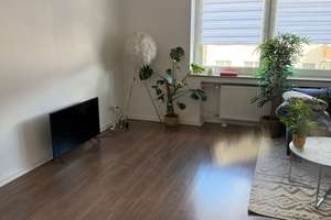 Neues Badezimmer, Wohnung mit Küche und Balkon in Düsseldorf-Düsseltal – Maurenbrecherstraße 11, 40239 Düsseltal, Düsseldorf – Vorschaubild 4