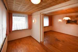 Ellrich: Ihr neues Zuhause mit viel Platz, Garage und großem Garten zum Wohlfühlen – Die vollständige Adresse der Immobilie erhältst du vom Anbieter., 99755 Ellrich – Vorschaubild 2