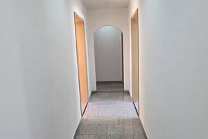 Frisch renovierte 3-Zimmer-Wohnung mit 93 m² – sofort bezugsfrei in Hagenbach – Die vollständige Adresse der Immobilie erhältst du vom Anbieter., 76767 Hagenbach – Vorschaubild 2