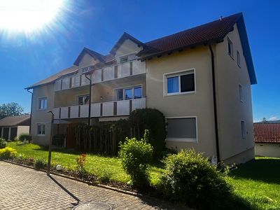 SONNIGE, RUHIG GELEGENE, GEPFLEGTE ETW MIT GARAGE!