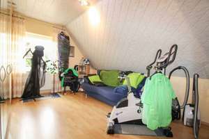 Wohnen mit Mehrwert – Familienhaus mit umfangreicher Ausstattung in Top-Lage – Die vollständige Adresse der Immobilie erhältst du vom Anbieter., 26125 Ofenerdiek, Oldenburg (Oldenburg) – Vorschaubild 9