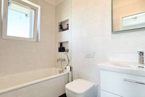 Exklusives Wohnen über den Dächern – Penthouse mit ca. 130 m² Dachterrasse und Wintergarten – Die vollständige Adresse der Immobilie erhältst du vom Anbieter., 9127 Adelsberg, Chemnitz – Vorschaubild 9