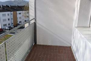 ab  sofort: teilrenovierte, helle, gut geschnittene 3ZKB Wohnung mit Balkon & Keller (Whg 11) – Wittgensteiner Str. 102, 57072 Bürbach, Siegen – Vorschaubild 9
