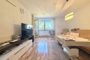 *Sofort bezugsfrei! Großzügige 4-Zimmer-Wohnung mit Balkon, Kellerabteil und gepflegter Wohnanlage* – Riemerschmidstraße 45, 80933 Lerchenau-Ost, München – Vorschaubild 2