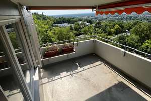 Helle 2-Zimmer-Wohnung mit Balkon und Tiefgaragenstellplatz in Karlsruhe-Durlach-Durlach – Die vollständige Adresse der Immobilie erhältst du vom Anbieter., 76227 Durlach, Karlsruhe – Vorschaubild 3
