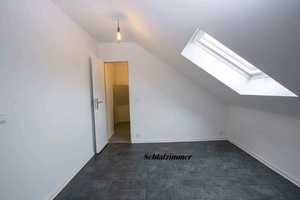 Provisionsfreie Dachgeschosswohnung in Mönchengladbach – Lukrative Kapitalanlage mit Potenzial! – Unterheydener Straße 93, 41236 Mönchengladbach – Vorschaubild 4