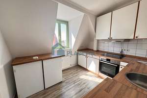 3- Zimmer- Wohnung mit Blick über die Innenstadt – Wittenburger Straße 29, 19053 Altstadt, Schwerin – Vorschaubild 7