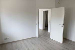2 Zimmer, 65qm², mit Einbauküche, Terrasse zur Strasse, Keller und Stellplatz – Hauptstrasse 82, 53229 Holzlar, Bonn – Vorschaubild 6
