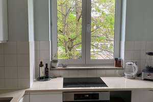 Helle, ruhige 3-Zimmer-Wohnung mit Balkonen und zwei extra Tiefgaragenstellplätzen in Haidhausen – Sankt-Wolfgangs-Platz 9d, 81669 Obere Au, München – Vorschaubild 3