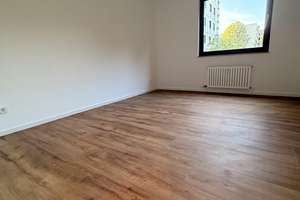 Lichtdurchfluteter Wohntraum in Köln Weiden - Großzügige 3-Zimmer-Wohnung mit Balkon – Die vollständige Adresse der Immobilie erhältst du vom Anbieter., 50858 Weiden, Köln – Vorschaubild 3