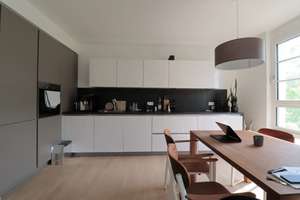 Charmante 3-Zimmer-Wohnung inkl. Einbauküche  – Toulouser Allee  19, 40211 Pempelfort, Düsseldorf – Vorschaubild 2