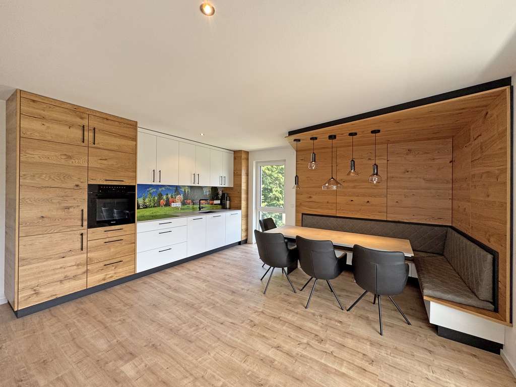 Licht, Raum und Ruhe – moderne Etagenwohnung mit Charme C11