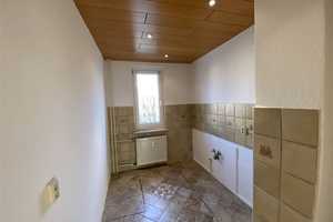 IDEAL FÜR ZWEI! Solide 3 Zimmer Wohnung in grüner und ruhiger Wohnlage. – Liddy-Ebersberger-Straße 21, 9127 Chemnitz – Vorschaubild 4