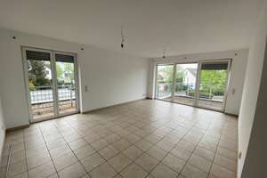 2,5 Zi. Whg Seniorenwohnung Einbauküche gr. Balkon