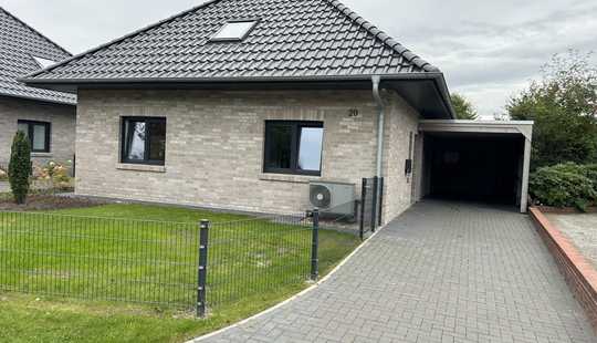 Bild von Einfamilienwohnhaus mit Carport KfW 40ee mit Photovoltaik