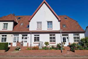 Zeitlose Architektur im Kaiserin-Viktoria-Viertel - Reihenmittelhaus unter Denkmalschutz – Die vollständige Adresse der Immobilie erhältst du vom Anbieter., 26384 Heppens, Wilhelmshaven – Vorschaubild 2