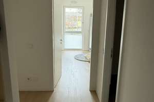 Etagenwohnung mit drei Zimmern und Balkon in Bonn – Fritz-Bauer-Straße 17, 53123 Duisdorf, Bonn – Vorschaubild 4