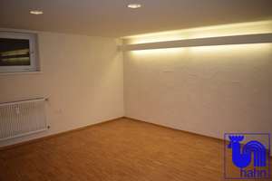 Wunderbar naturnah und ruhig gelegene 4-Zi.-EG-ETW mit Garten, Garage und ca. 30 m² großem Hobbyraum – Die vollständige Adresse der Immobilie erhältst du vom Anbieter., 72762 Reutlingen-Mitte, Reutlingen – Vorschaubild 23