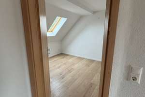 Helle frisch renovierte Dachgeschosswohnung – Wolfenbütteler 2, 39112 Sudenburg, Magdeburg – Vorschaubild 4