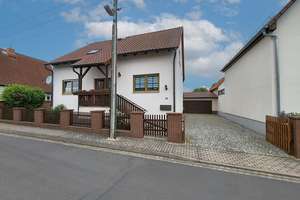 Freistehendes Einfamilienhaus mit Einliegerwohnung – Die vollständige Adresse der Immobilie erhältst du vom Anbieter., 99192 Ingersleben – Vorschaubild 1