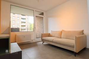 Modernes Apartment mit Loggia, Einbauküche und eigenem Stellplatz – 50858 Weiden, Köln – Vorschaubild 2