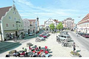 ARCHITEKTEN-REIHENECKHAUS MIT BERGBLICK IM BEZAUBERNDEN GRAFING BEI MÜNCHEN