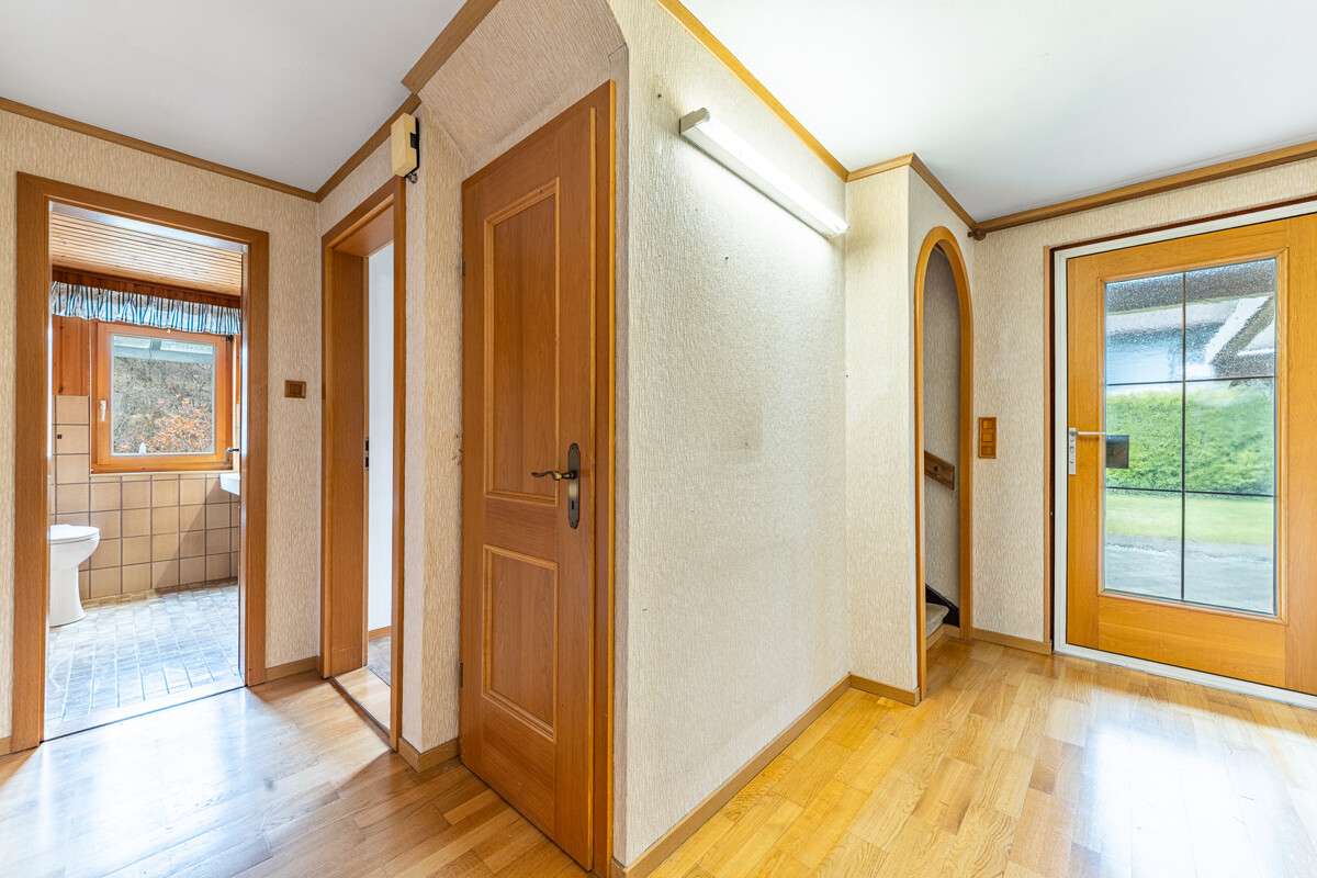 Immobilie in Tutzing - Einfamilienhaus mit großem Grundstück
& viel Raum für neue Ideen - Bild 6