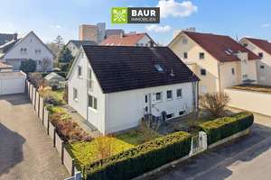 Charmantes Ein- bis Zweifamilienhaus in ruhiger Wohnlage von Bad Waldsee – Die vollständige Adresse der Immobilie erhältst du vom Anbieter., 88339 Bad Waldsee – Vorschaubild 1