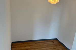 Geschmackvolle 1,5-Raum-Wohnung mit Balkon und EBK in Saarbrücken-City  – Preußenstraße 9, 66111 Sankt Johann, Saarbrücken – Vorschaubild 6