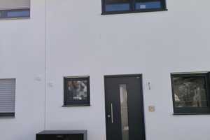 4,5-Zimmer-Reihenhaus mit gehobener Innenausstattung mit EBK in Maisach – Fürstenfeldbruck (Kreis) – Vorschaubild 2