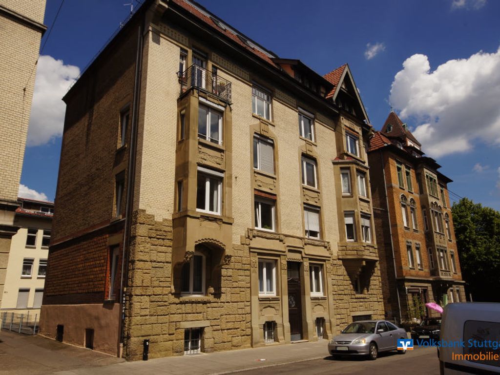 Jugendstil-Wohnung mitten im Stuttgarter Westen Jugendstil-Wohnung mitten im Stuttgarter Westen
