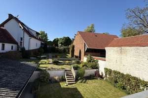 Charmantes großes Einfamilienhaus + Nebengebäude mit Garage und herrlichem, nicht einsehbarem Garten – Die vollständige Adresse der Immobilie erhältst du vom Anbieter., 61130 Nidderau – Vorschaubild 37