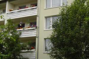 Schloß-Neuhaus 4 Zi/K/B/B/Keller – Memelstr. 8, 33104 Schloß Neuhaus, Paderborn – Vorschaubild 2