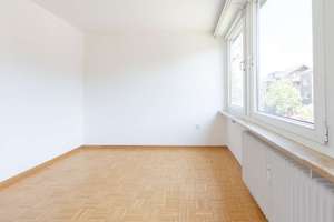 Großzügige 3,5-Zimmerwohnung in gefragter Lage von Düsseldorf-Bilk – Merowingerstraße 197, 40225 Bilk, Düsseldorf – Vorschaubild 11