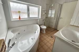 Exklusives-Ferienhaus wenige Meter vom Strand entfernt – Die vollständige Adresse der Immobilie erhältst du vom Anbieter., 23570 Travemünde, Lübeck – Vorschaubild 5