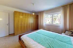 Mehr Platz als eine Wohnung! Familienfreundliches Reihenmittelhaus mit sonnigem Garten – Die vollständige Adresse der Immobilie erhältst du vom Anbieter., 30559 Kirchrode, Hannover – Vorschaubild 8