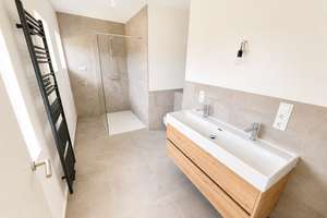 96m² im PENTHOUSE / ERSTBEZUG: hochwertige Ausstattung, super zentral & Terrasse – Außer der Schleifmühle 4, 28203 Ostertor, Bremen – Vorschaubild 4