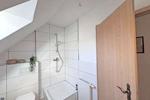 Reinfeld - mod. 6 Zimmer Doppelhaus in ruhiger Sackgassenlage - ideal für die Familie – Die vollständige Adresse der Immobilie erhältst du vom Anbieter., 23858 Reinfeld (Holstein) – Vorschaubild 19