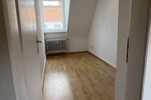 Charmante 2,5-Zimmer-Dachgeschosswohnung im denkmalgeschützten Altbau (ca. 49 m²) – Lange Rötterstraße 9, 68167 Neckarstadt-Ost/Wohlgelegen, Mannheim – Vorschaubild 8
