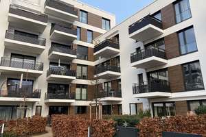 Stilvolle 3-Zimmer-Hochparterre-Wohnung mit Loggia – Schäringerstrasse 1e, 80634 Neuhausen, München – Vorschaubild 2