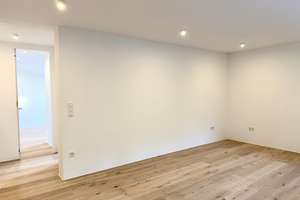 Stilvolle kernsanierte 3-Zimmer-Wohnung mit Balkon in Solln – Erstbezug, provisionsfrei – Geigenbergerstraße 49, 81477 Solln, München – Vorschaubild 3